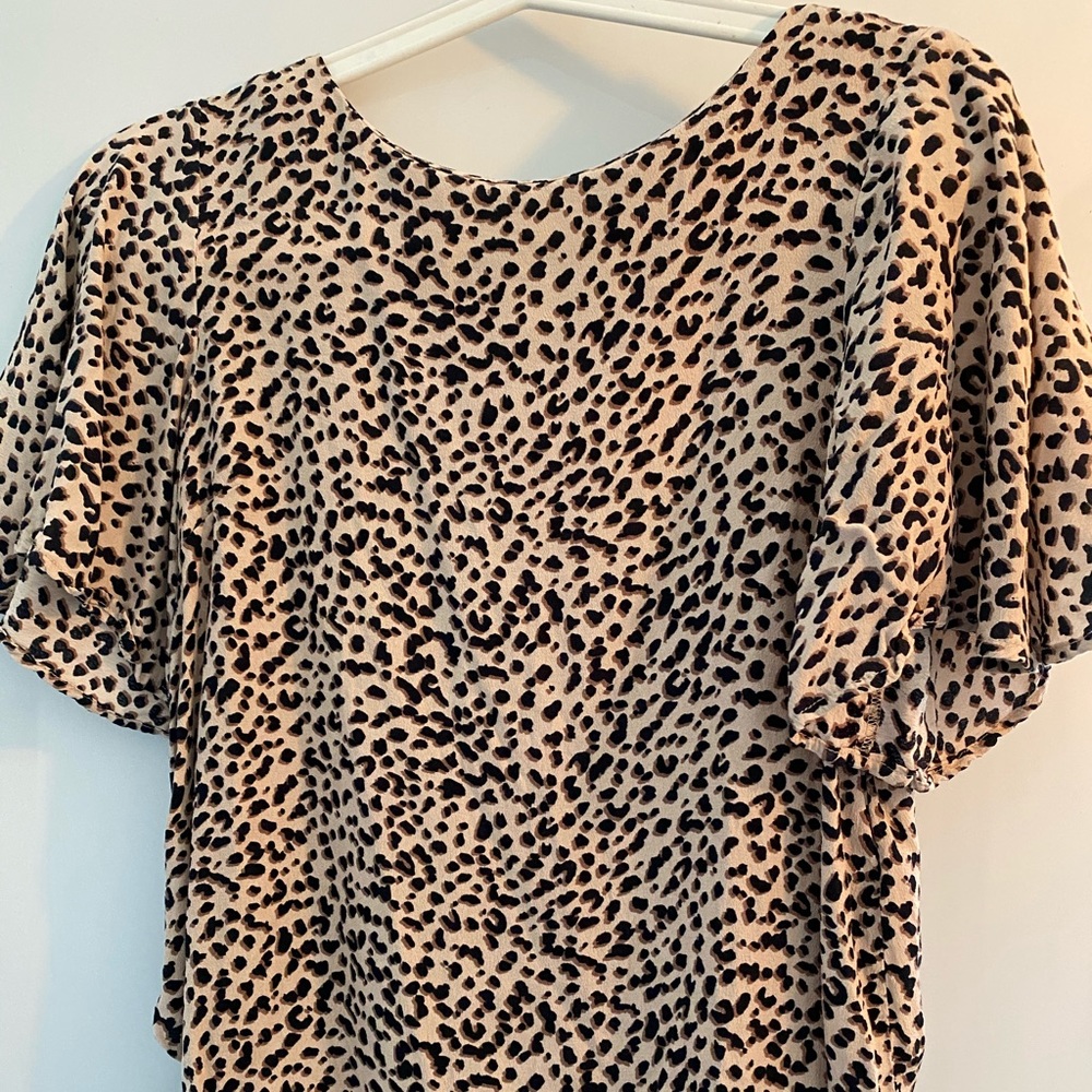 Leopard dress top